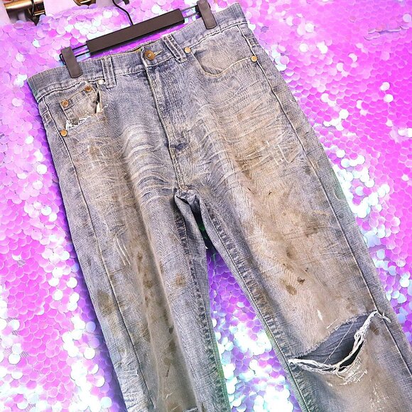 WHISKERED DISTRESSED JEANS 32x32 Fusai Jeans *FLAWED* Focus USA 90s Y2K Detailed - Picture 1 of 10